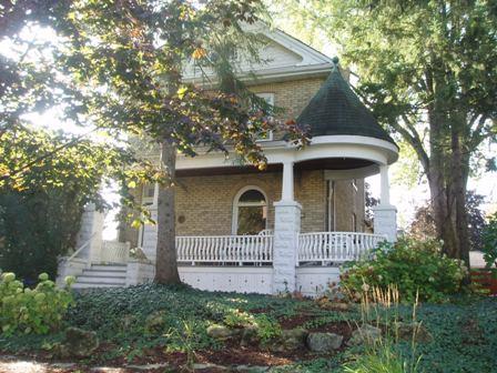 Facade, 111 Water Street, 2008