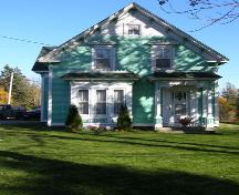 The front (west) elevation of the Enos W. Page House in the Town of Lockeport, NS.; Heritage Division, NS Dept. of Tourism, Culture & Heritage,2009