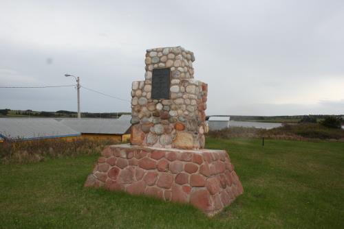 Showing memorial cairn