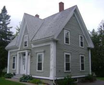 This photograph illustrates the side view of the building, 2009; Town of St. Andrews