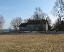 Contemporary view of the Wartman House from the north, with Lake Ontario in the background.; MTC, 2010