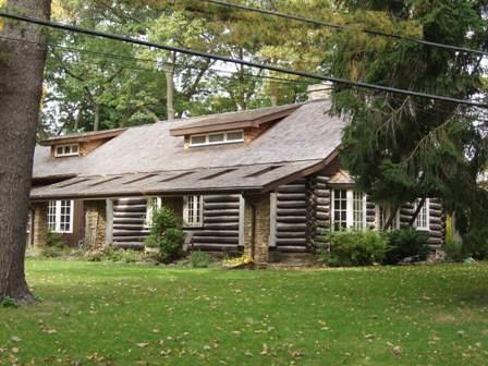Sayers-Larson Residence