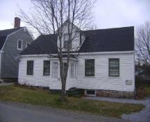 This photograph illustrates the front façade, 2009; Town of St. Andrews
