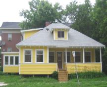 Image of 565 Aberdeen Street, one of the first houses constructed along this block of Aberdeen Street; City of Fredericton