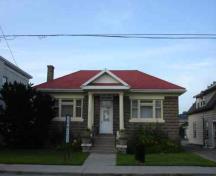 Front view; RHI 2006
