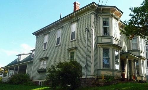 Honourable John Lewis House