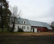 Primary elevations, from the southeast, of the Ens Heritage Homestead, Reinland, 2009; Historic Resources Branch, Manitoba Culture, Heritage and Tourism, 2009
