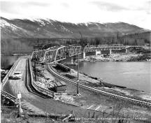 Old Skeena Bridge in 1953 during construction of Canadian National Railway bridge.; Kitimat Museum and Archives, KMA 2001.18.14
