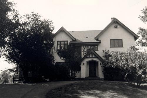 Façade avant de l'édifice d'administration