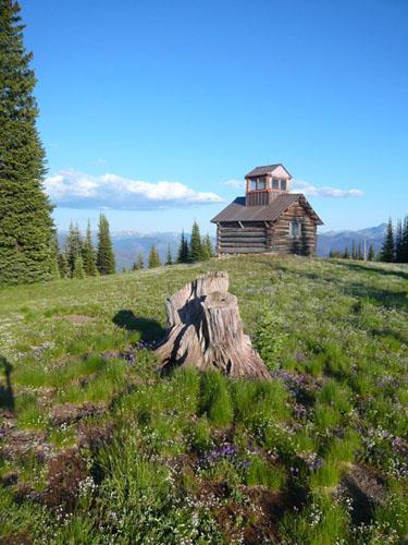 Monument 83 fire tower