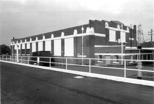 Vue générale de la place publique