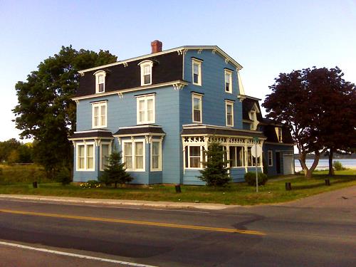 Soy-Irving House