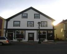This photograph shows the front façade of the building, 2009; Town of St. Andrews