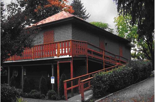 Rollin Art Centre and Garden, oblique view, 2007