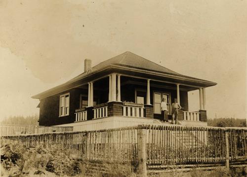 3061 8th Avenue, circa 1915