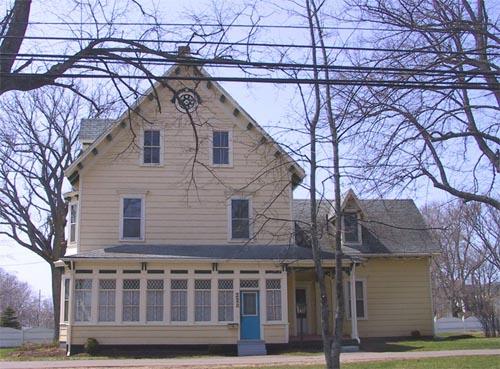 MacLeod House