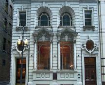 General view of Birkbeck Building showing the sculptural surface treatment with channelled masonry.; Parks Canada Agency / Agence Parcs Canada.