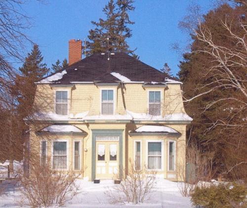 Irving House, Union, Prince County