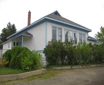 92-6th Avenue NW; Village of Nakusp