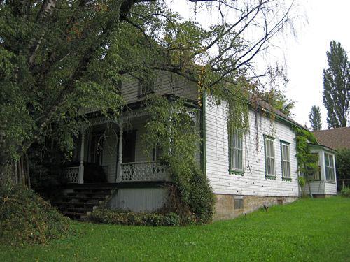 side view of house, 2009