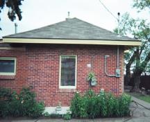 Exterior AGT Building; Nora Smith, 2009.