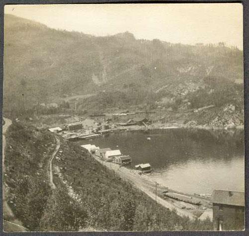 Kaslo Bay archival image overlooking the Bay circa 1915