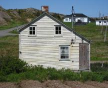 View of the right facade of Jenkins House, Durrell, Twillingate, NL. Photo taken 2011. ; © HFNL 2011
