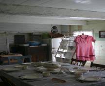 Vue de l'intérieur de la maison mennonite à charpente pièce sure pièce Reimer, Morden, 2011.; Historic Resources Branch, Manitoba Culture, Heritage and Tourism, 2011