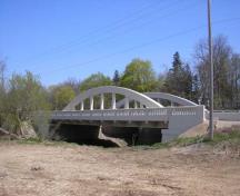 Of note are the two 31 metre bowstring arches.; County of Brant, Community and Development Services, 2007.