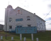 View of the front and right facades of Twillingate Masonic Temple, Twillingate, NL. Photo taken in 2005.; © HFNL 2008