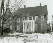 General view of Homewood, showing the front elevation; Parks Canada Agency/ Agence Parcs Canada