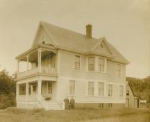 Maggie and Jesse Wright, circa 1920; Garth Clark Private Collection