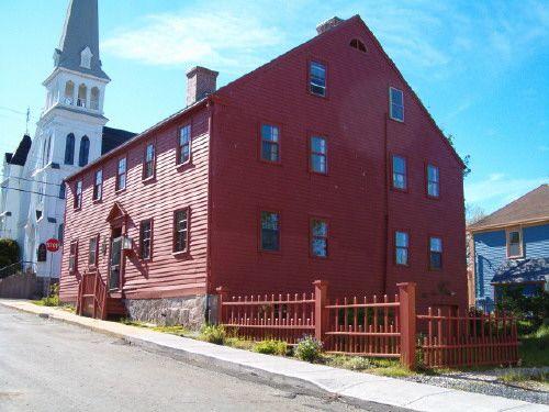Side and Front Facades