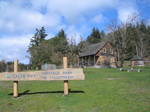 Caleb Pike Heritage Park showing Caleb Pike House and Dairy