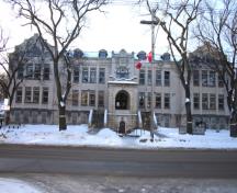 Primary elevation, from the north, of Laura Secord School, Winnipeg, 2006; Historic Resources Branch, Manitoba Culture, Heritage and Tourism, 2006