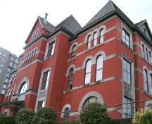 Exterior view of the New Westminster Courthouse, 2004; City of New Westminster, 2004