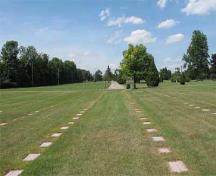 General view of the alignment of the headstones in the western section of the cemetery, 2005.; Catherine Cournoyer, Parks Canada Agency / Agence Parcs Canada, 2005.