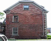 Side elevation, Walden Square, Halifax, 2005.; Heritage Division, NS Dept. of Tourism, Culture, and Heritage, 2005.