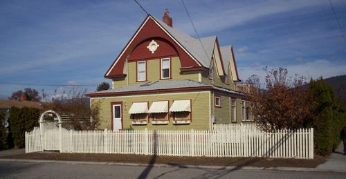 Exterior corner view, 2007