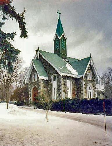 Construction, materials and finish Chapel