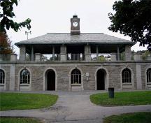 Pavilion in King George Park (1932, Robert Findlay).; Parks Canada / Parcs Canada