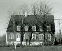 View of the Pagé - Rinfret House / Beaudry House, showing the placement of chimneys and dormers within the slope of the roof, 1969.; Parks Canada Agency / Agence Parcs Canada, 1969.