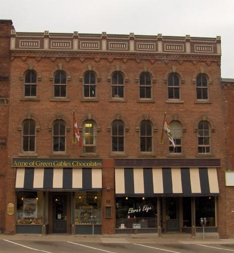 100-102 Queen Street