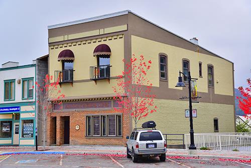 Exterior oblique view, 2014