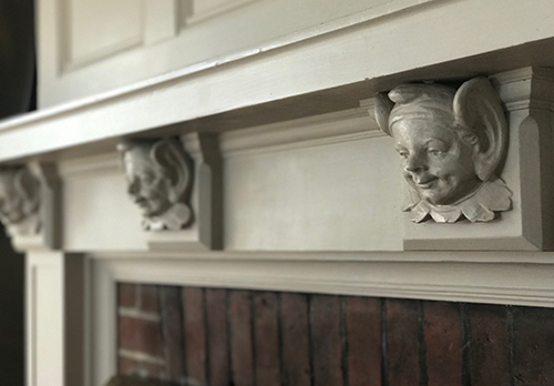 Interior mantle detail, 2018
