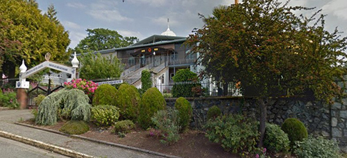 Side view from street
