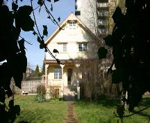 Exterior view of the Falcioni Residence; City of North Vancouver, 2005