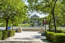 General view of The Forks National Historic Site of Canada.; Parks Canada Agency | Agence Parcs Canada