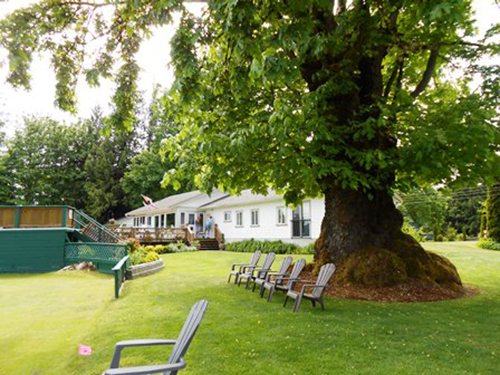Exterior view of clubhouse, 2015