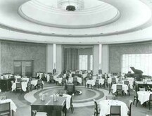 Photograph of the Round Room on Eaton's 7th Floor, 1930.; Eaton's of Canada Ltd./ Eaton Canada Ltée., 1930.